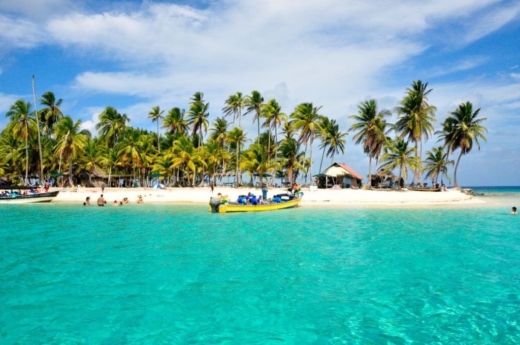 The waters in Panama are nothing short of stunning.