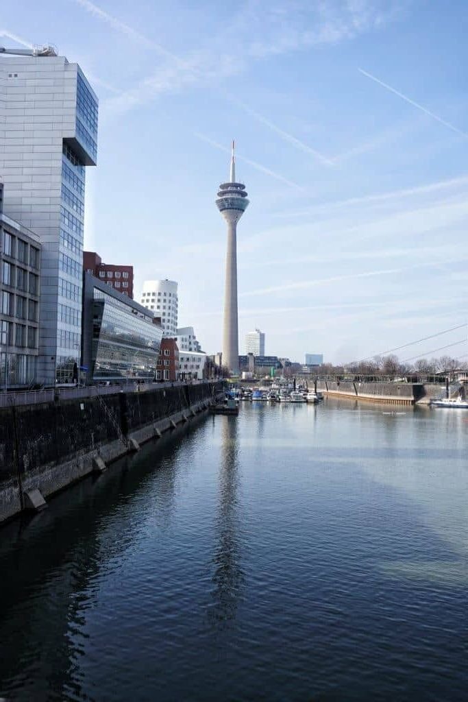 cycling in Düsseldorf: a guide to finding cycling cafés and places to cycle in the German city.