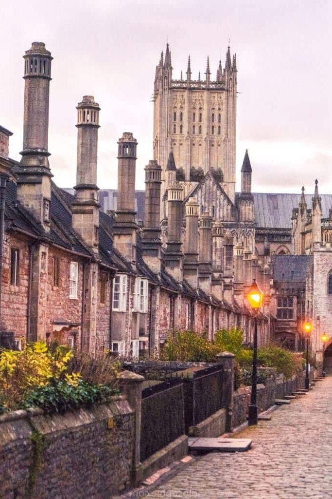 Nestled in the foothills of the mythical Mendips, the beautiful cathedral city of Wells lies close to the border with Wales and is not far from the iconic Glastonbury Tor. Filled with quirky boutique shops, here's the best things to do in Wells, England!